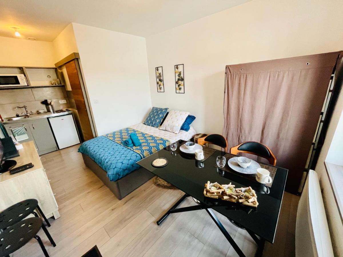 La Belcombe Apartamento Sainte-Colombe  Exterior foto